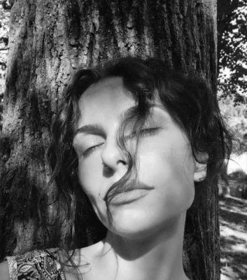 240eeab9-3974-4e76-b0a3-d616a98cf2f7